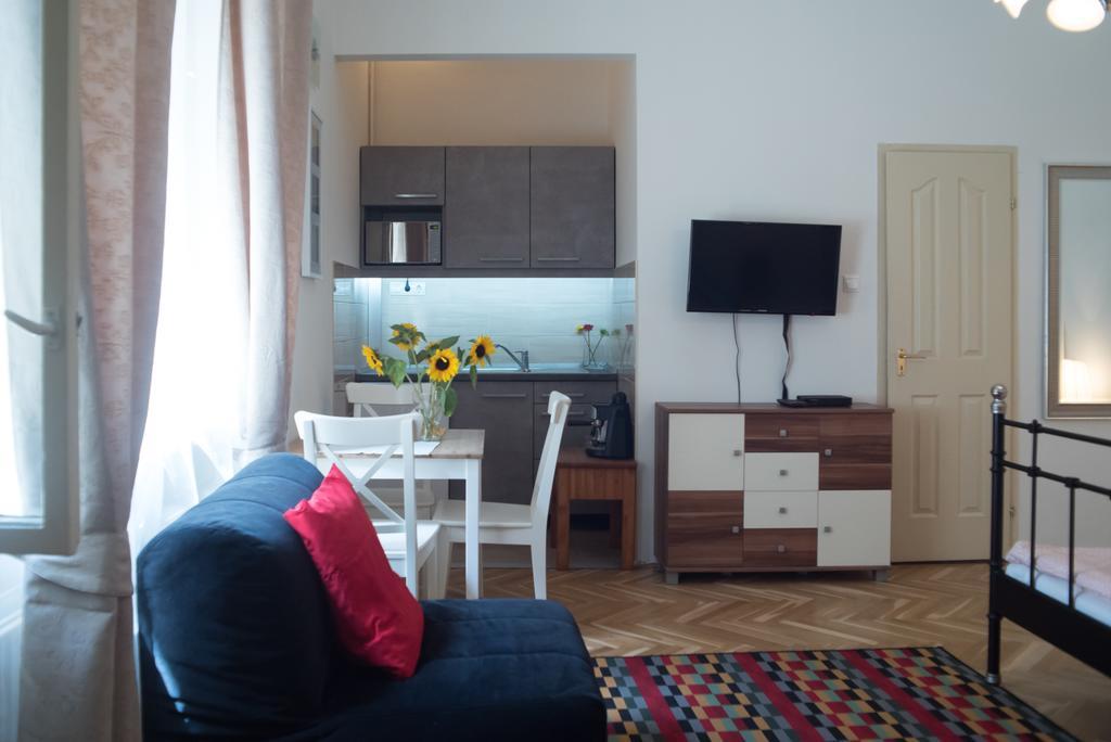 Friendly Home In The Center ブダペスト エクステリア 写真